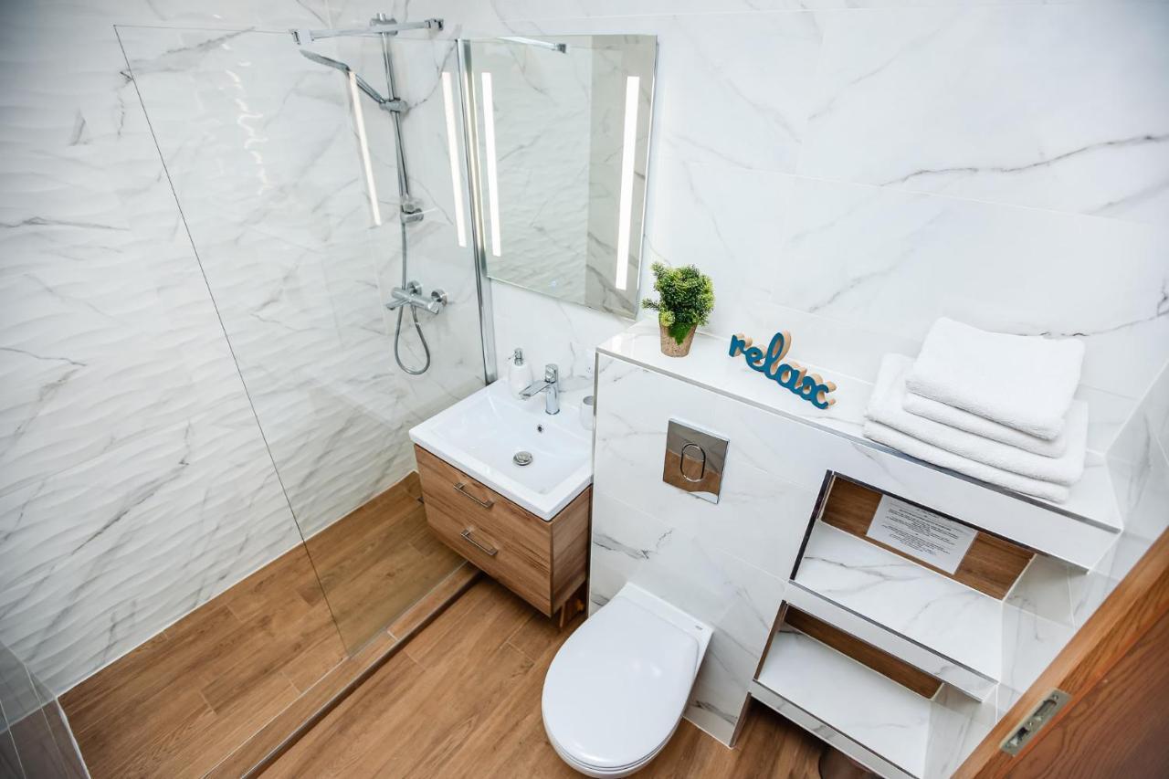 City Apartment Dorobantilor คลูจ-นาโปกา ภายนอก รูปภาพ