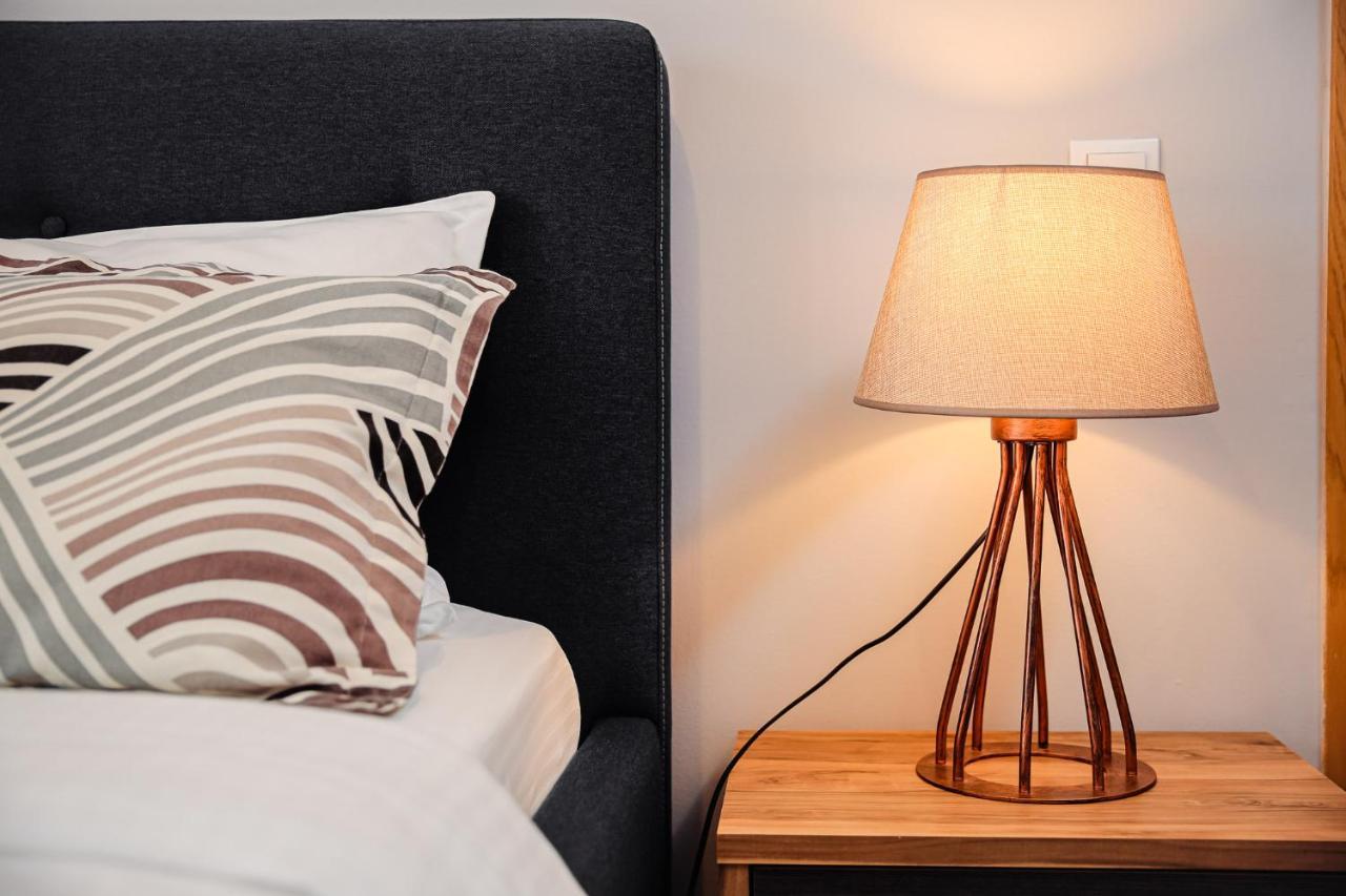City Apartment Dorobantilor คลูจ-นาโปกา ภายนอก รูปภาพ