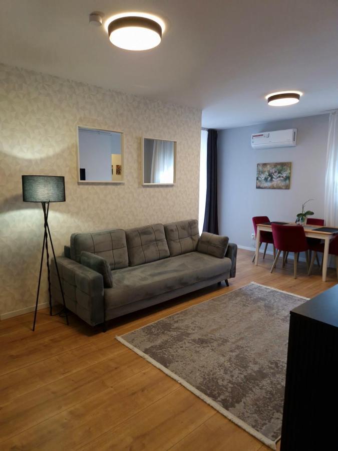 City Apartment Dorobantilor คลูจ-นาโปกา ภายนอก รูปภาพ